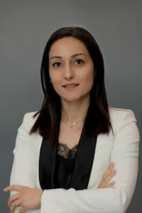 Picture of Elena Gavriel